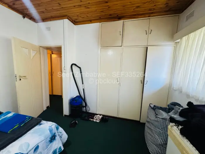 2 Bedroom Cottage/Garden Flat for Sale in Kensington, Harare