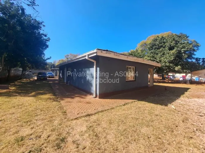 2 Bedroom Cottage/Garden Flat to Rent in Mount Pleasant, Harare