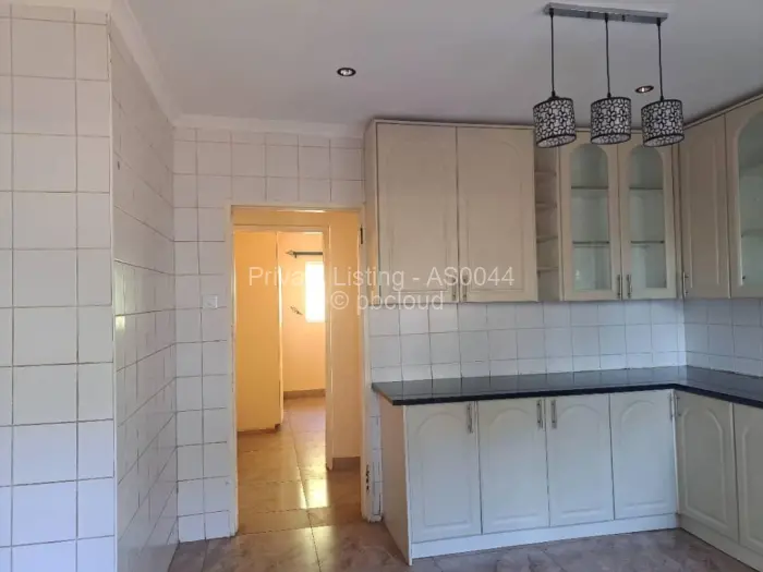 2 Bedroom Cottage/Garden Flat to Rent in Mount Pleasant, Harare