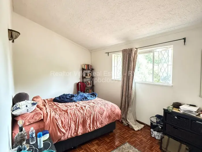 3 Bedroom Cottage/Garden Flat for Sale in Greystone Park, Harare