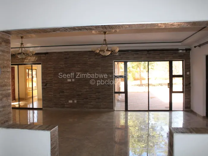 1 Bedroom Cottage/Garden Flat to Rent in Borrowdale