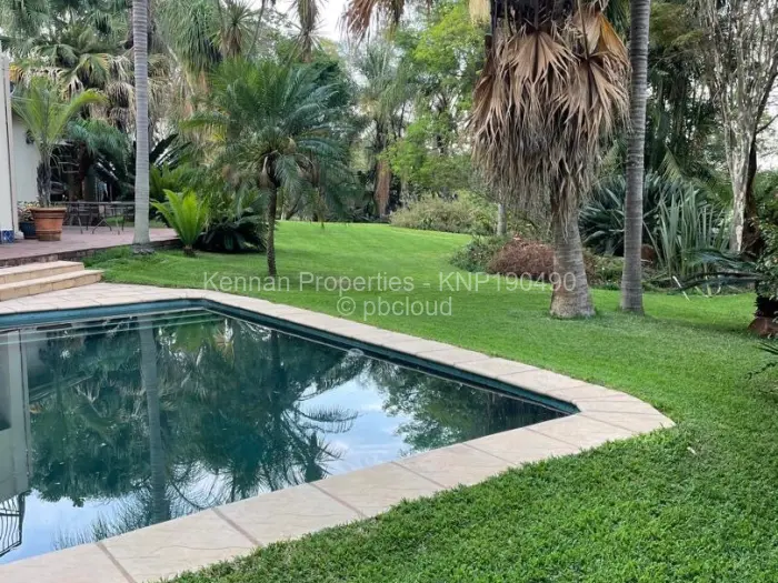 5 Bedroom House for Sale in Borrowdale Brooke, Harare