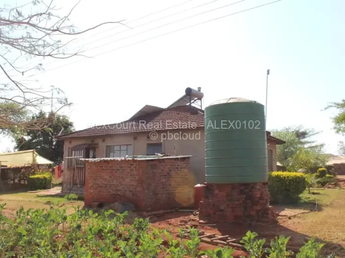 Cottage/Garden Flat for Sale in Crowhill Views, Harare