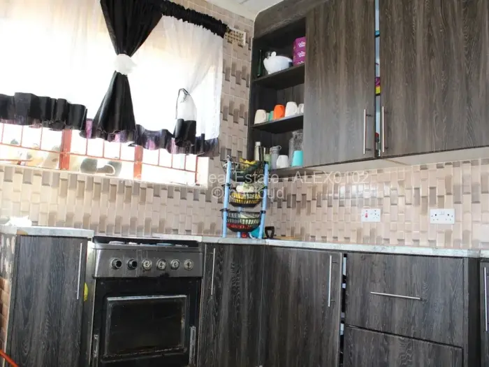 Cottage/Garden Flat for Sale in Crowhill Views, Harare