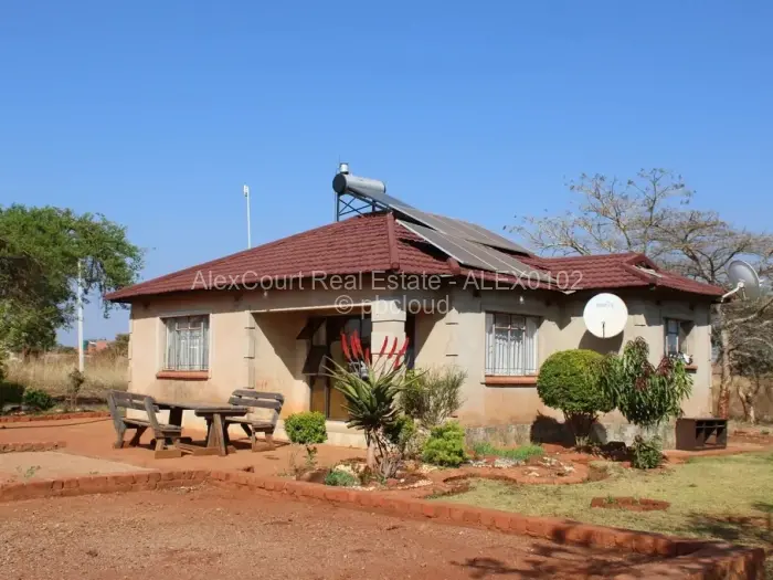 Cottage/Garden Flat for Sale in Crowhill Views, Harare