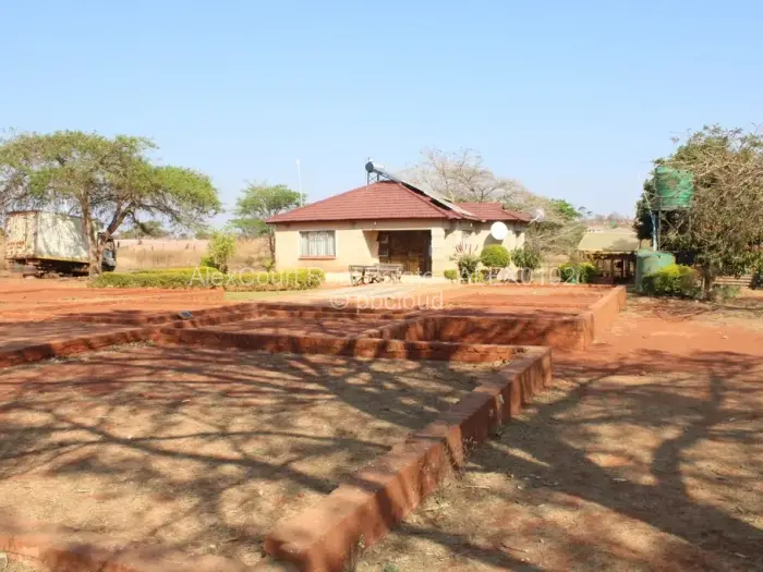 Cottage/Garden Flat for Sale in Crowhill Views, Harare