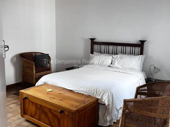 Townhouse/Complex/Cluster to Rent in Avondale