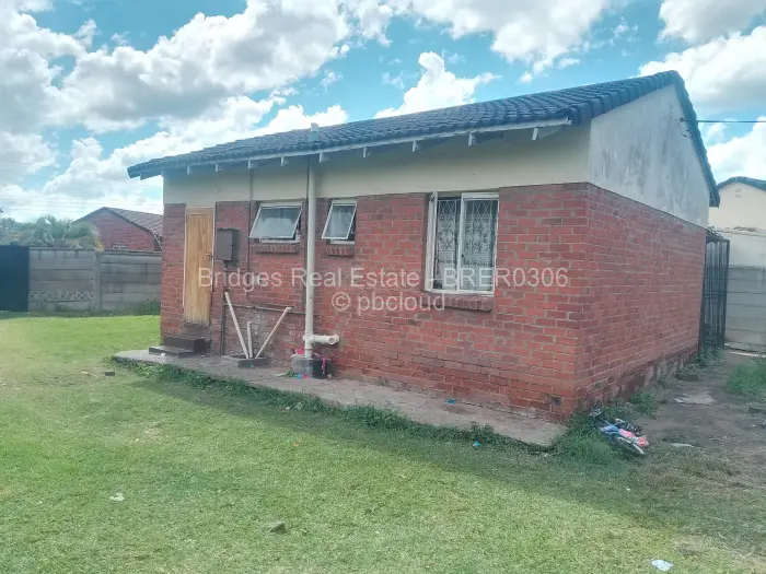 2 Bedroom House to Rent in Msasa, Harare