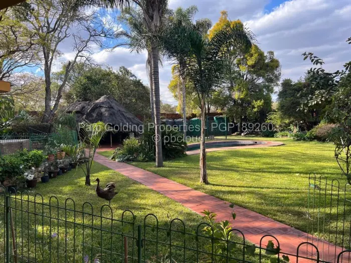 5 Bedroom House for Sale in Monavale, Harare