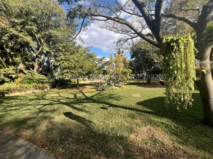 5 Bedroom House for Sale in Monavale, Harare