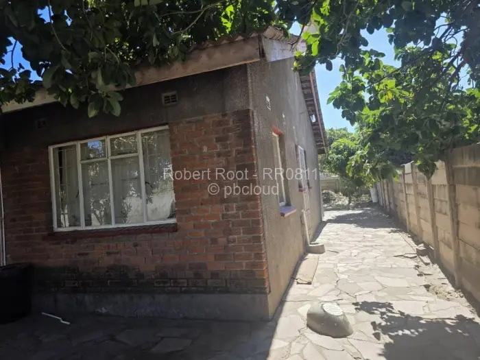 4 Bedroom House for Sale in Zimre Park, Harare