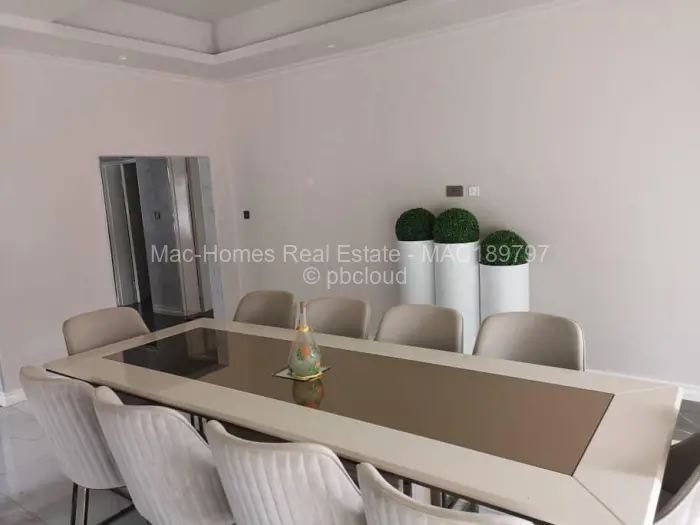 7 Bedroom House for Sale in Carrick Creagh Estate, Harare