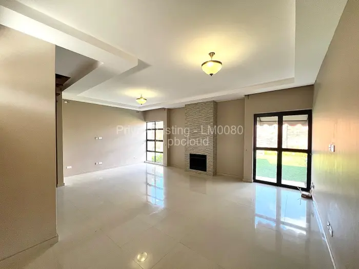 Townhouse/Complex/Cluster to Rent in Strathaven, Harare