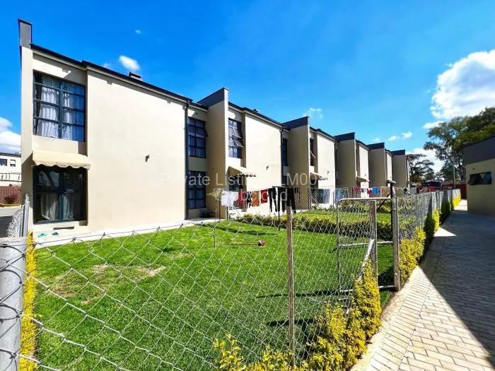 Townhouse/Complex/Cluster to Rent in Strathaven, Harare