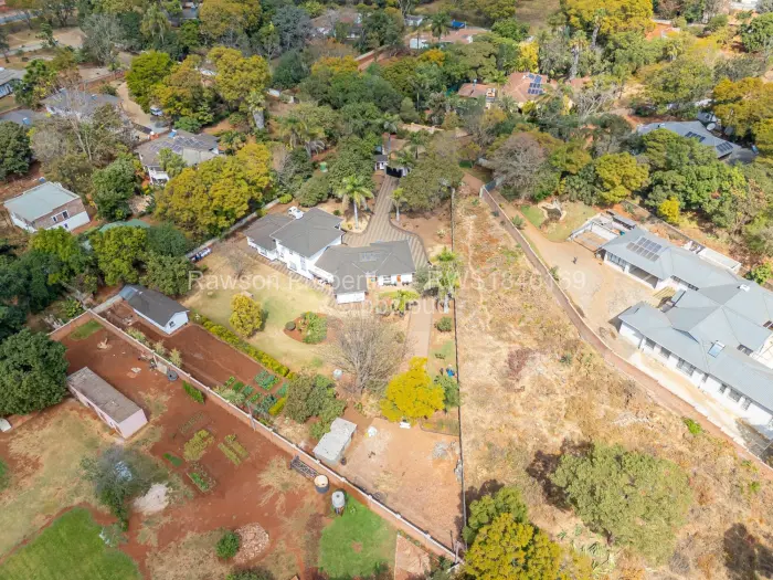 5 Bedroom House for Sale in Borrowdale, Harare