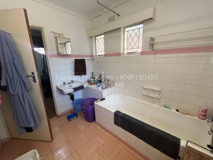 3 Bedroom House to Rent in Pomona