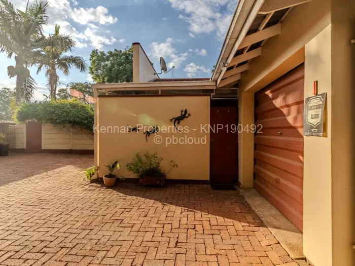 3 Bedroom Cottage/Garden Flat for Sale in Avondale, Harare