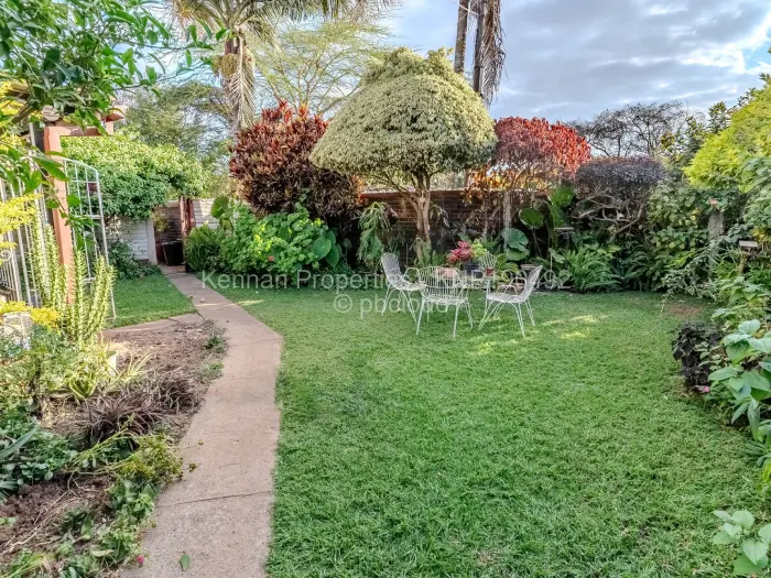 3 Bedroom Cottage/Garden Flat for Sale in Avondale, Harare