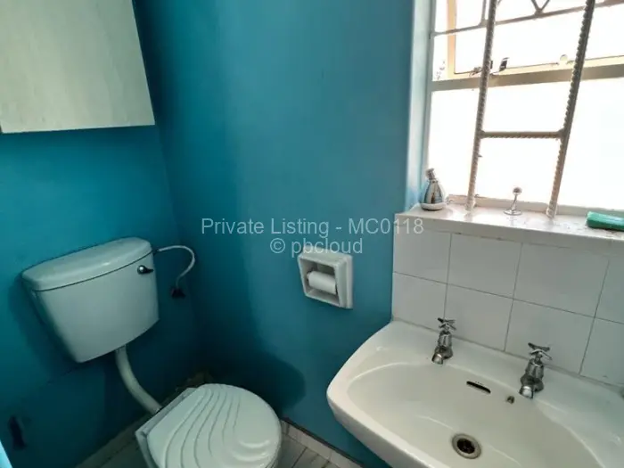 3 Bedroom House to Rent in Mabelreign, Harare