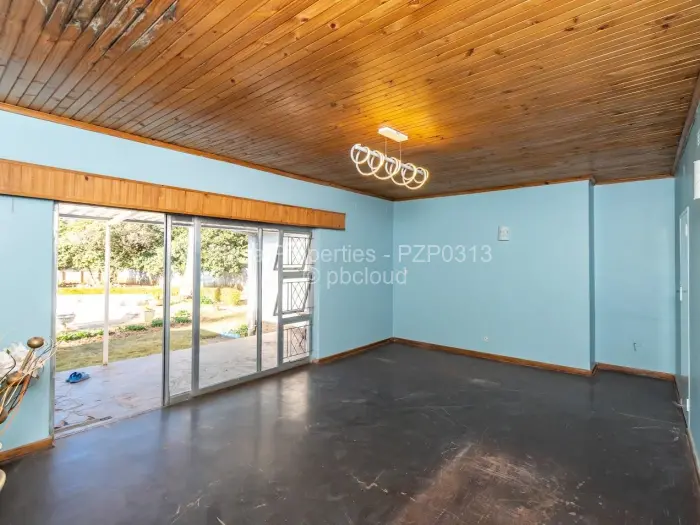 4 Bedroom House for Sale in Chisipite, Harare
