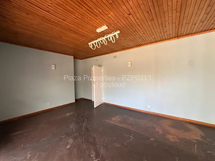 4 Bedroom House for Sale in Chisipite, Harare