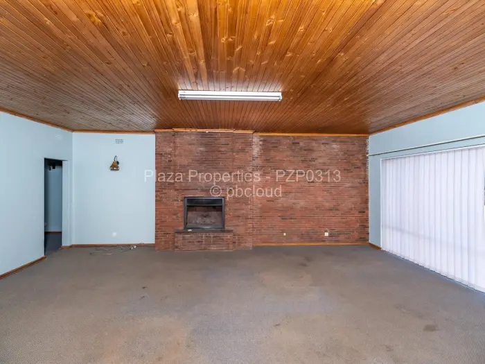 4 Bedroom House for Sale in Chisipite, Harare