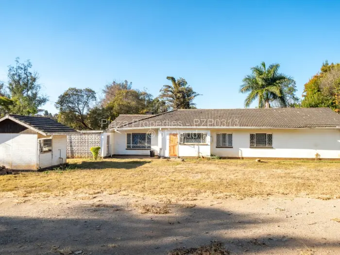 4 Bedroom House for Sale in Chisipite, Harare