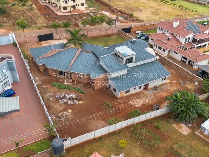 5 Bedroom House for Sale in Brookeview, Harare