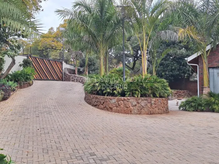 5 Bedroom House to Rent in Chisipite