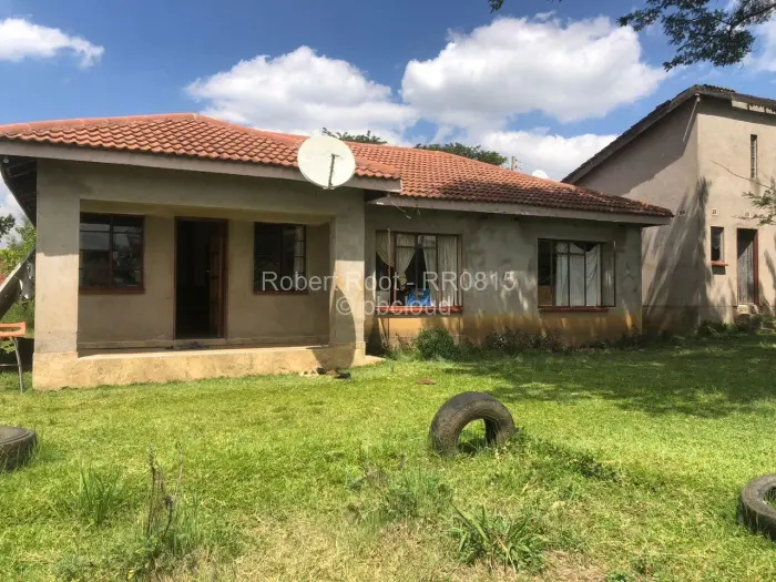 7 Bedroom House for Sale in Glen Lorne, Harare