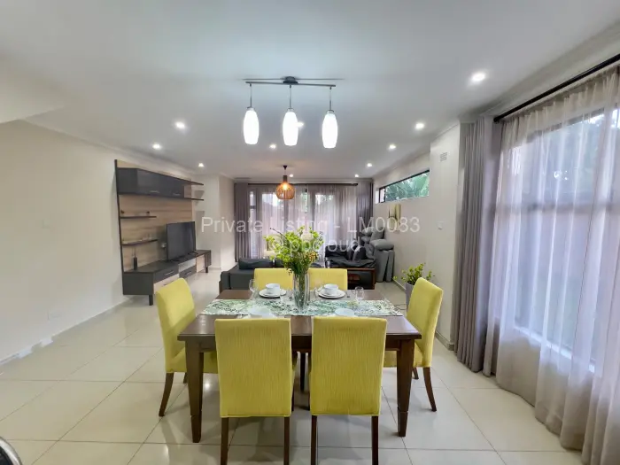 Townhouse/Complex/Cluster to Rent in Greencroft, Harare