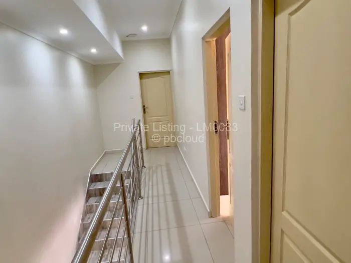Townhouse/Complex/Cluster to Rent in Greencroft, Harare