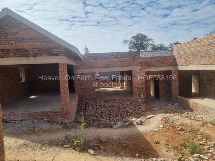 5 Bedroom House for Sale in Glen Lorne, Harare