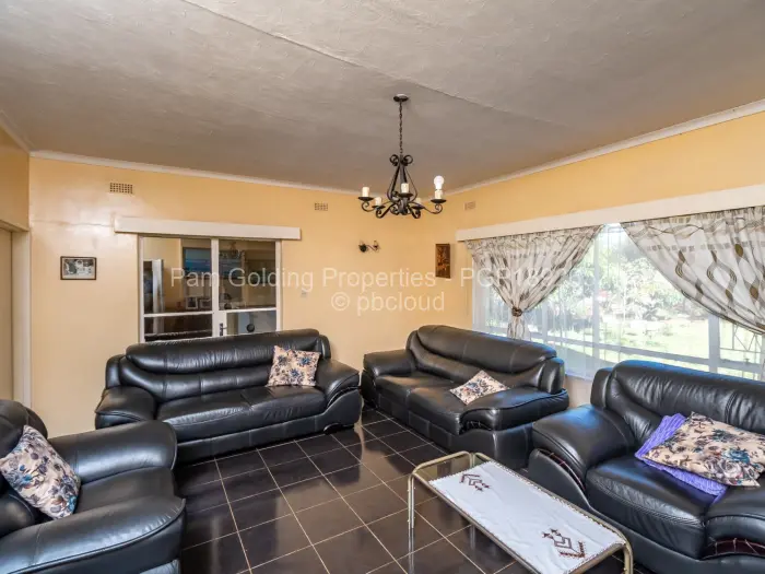 5 Bedroom House for Sale in The Grange, Harare