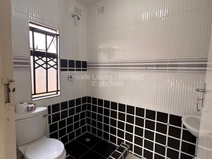 17 Bedroom House to Rent in Pomona, Harare