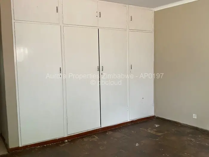 5 Bedroom House to Rent in Kambanji