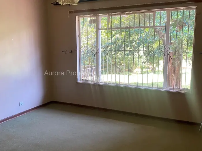 5 Bedroom House to Rent in Kambanji