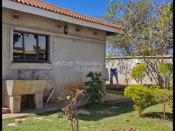 6 Bedroom House for Sale in Belvedere, Harare