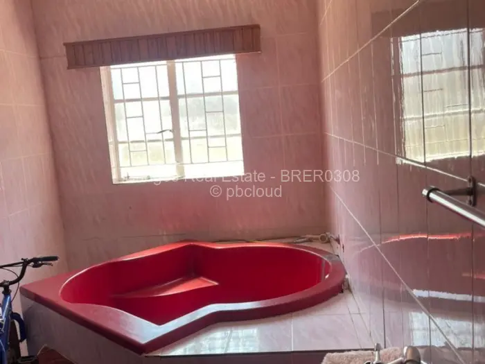 Farm/Plot for Sale in Ruwa, Ruwa