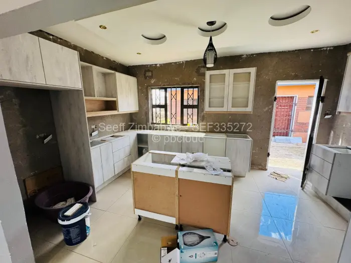 Townhouse/Cluster for Sale in Daylesford, Gweru