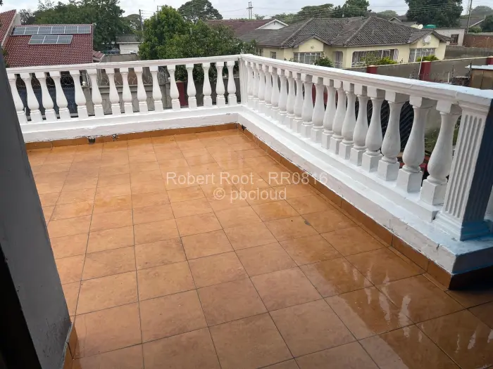 5 Bedroom House to Rent in Zimre Park