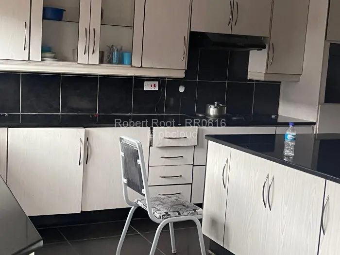 5 Bedroom House to Rent in Zimre Park