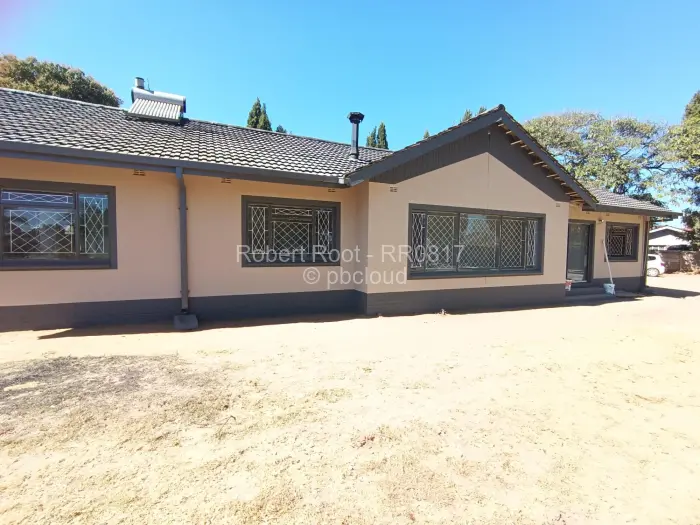 4 Bedroom House to Rent in Greendale