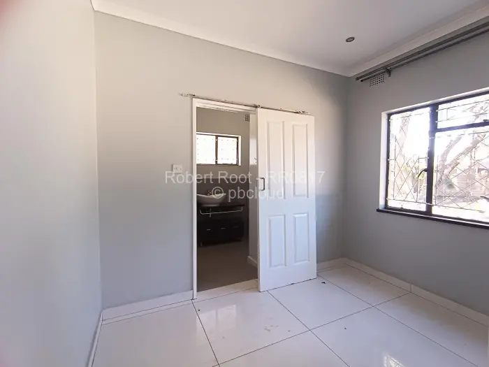 4 Bedroom House to Rent in Greendale