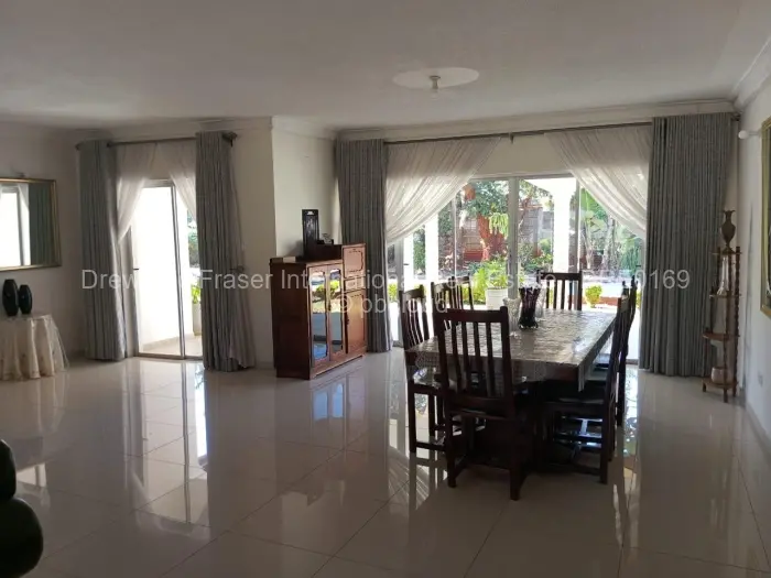 4 Bedroom House to Rent in Mount Pleasant