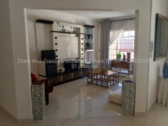 4 Bedroom House to Rent in Mount Pleasant