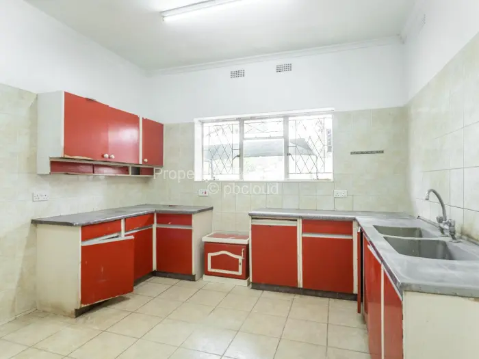 Warehouse/Industrial for Sale in Newlands, Harare