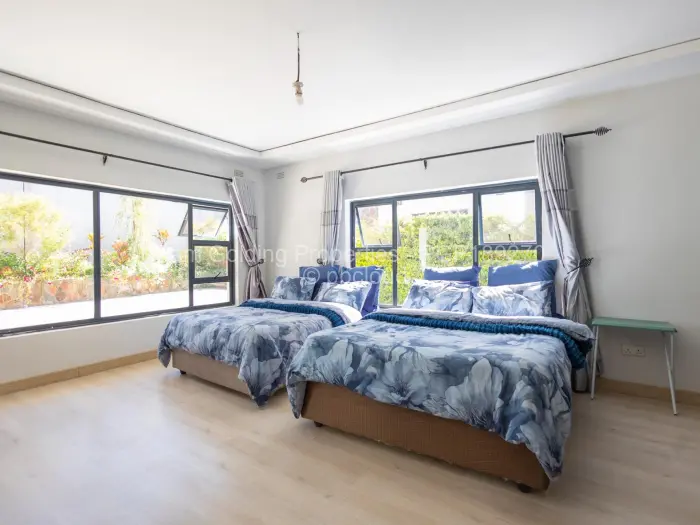 5 Bedroom House for Sale in Carrick Creagh Estate, Harare