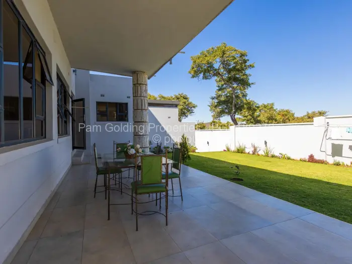 5 Bedroom House for Sale in Carrick Creagh Estate, Harare