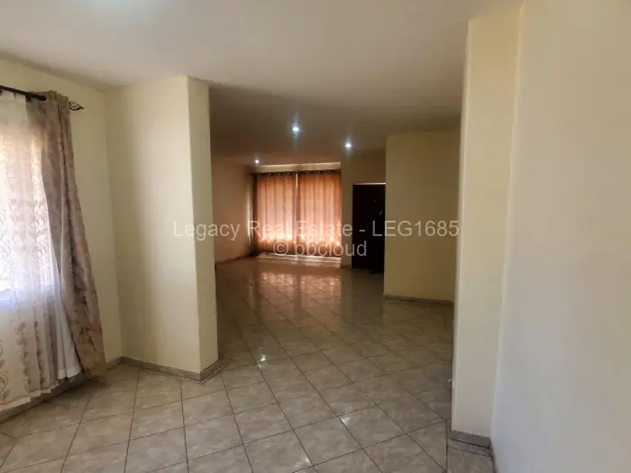3 Bedroom House for Sale in Avonlea, Harare